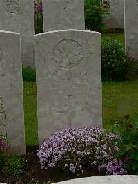 Etaples Military Cemetery - Rowbottom, T